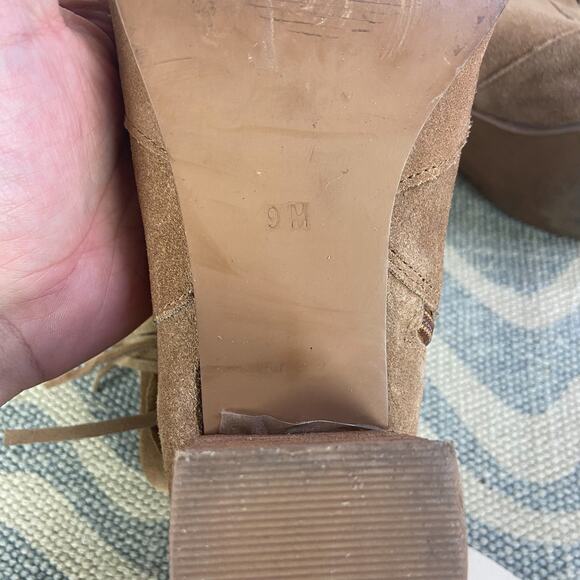 Matisse Paulson Neutral Suede Leather Boots Size 9 Fringe Foldover Zip Tan Ankle - Picture 10 of 12